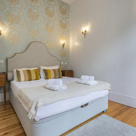 Apartament Downtown Retreat *