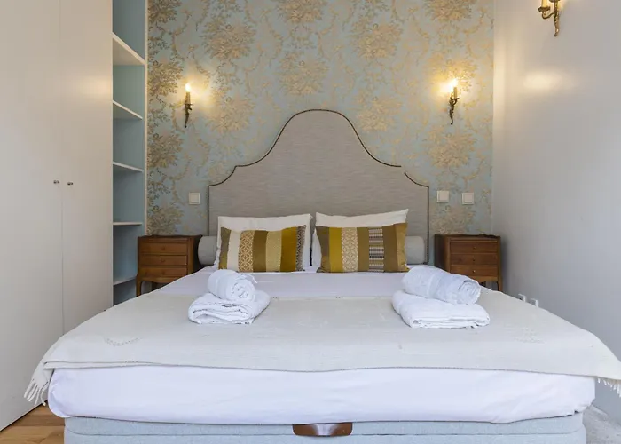 Апартаменты Downtown Retreat Лиссабон